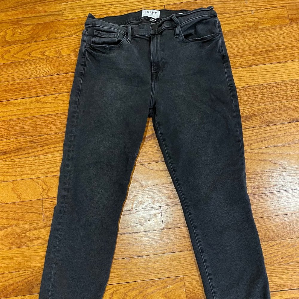FRAME Le Skinny de Jeanne Crop Black Denim